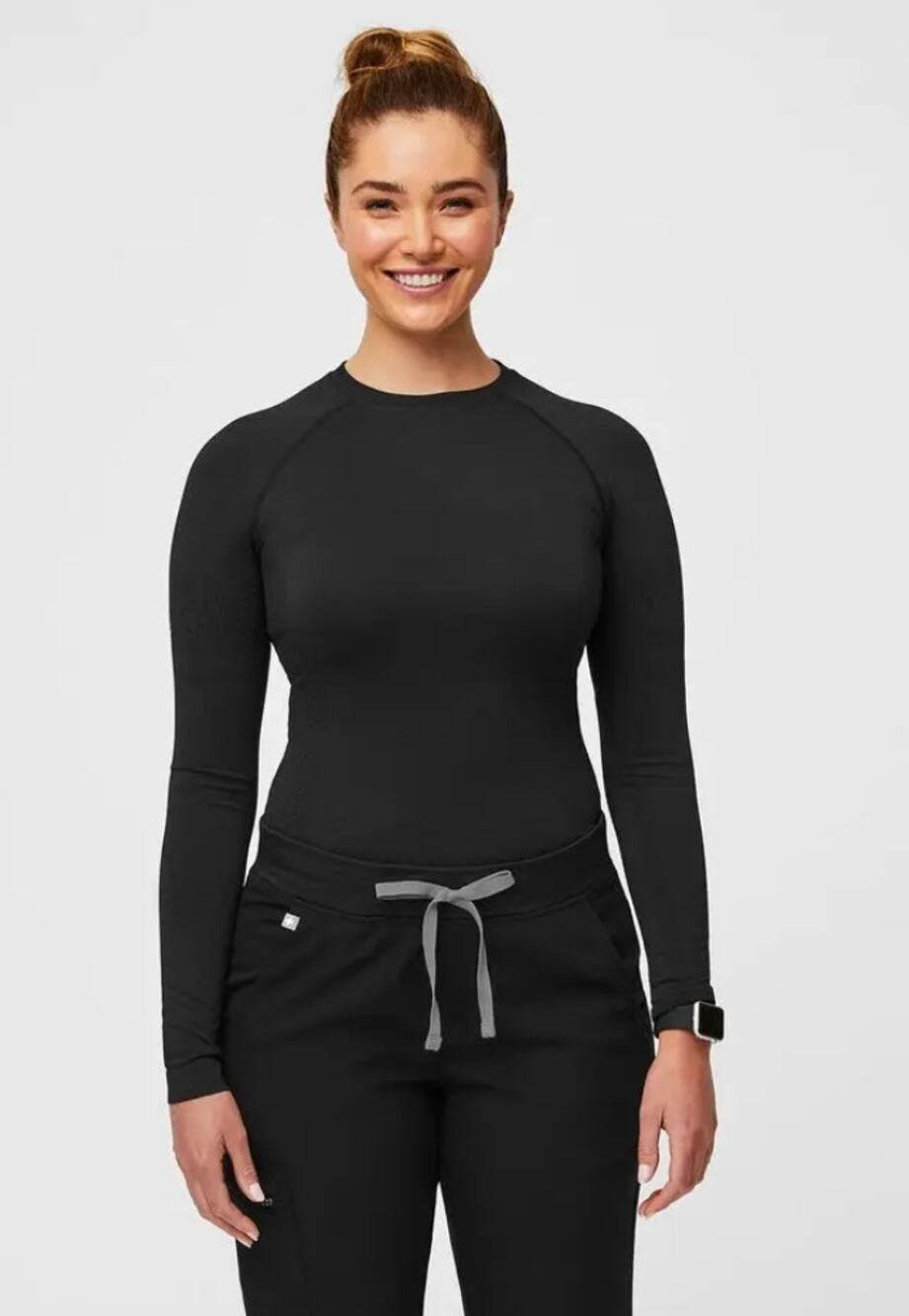 Figs Salta Seamless Long-Sleeve Underscrub in Black Size Small